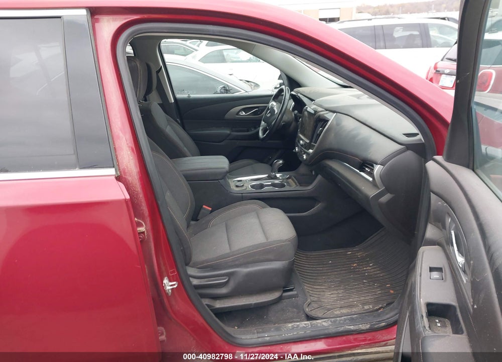 2019 CHEVROLET TRAVERSE 1LT VIN: 1GNERGKWXKJ170991