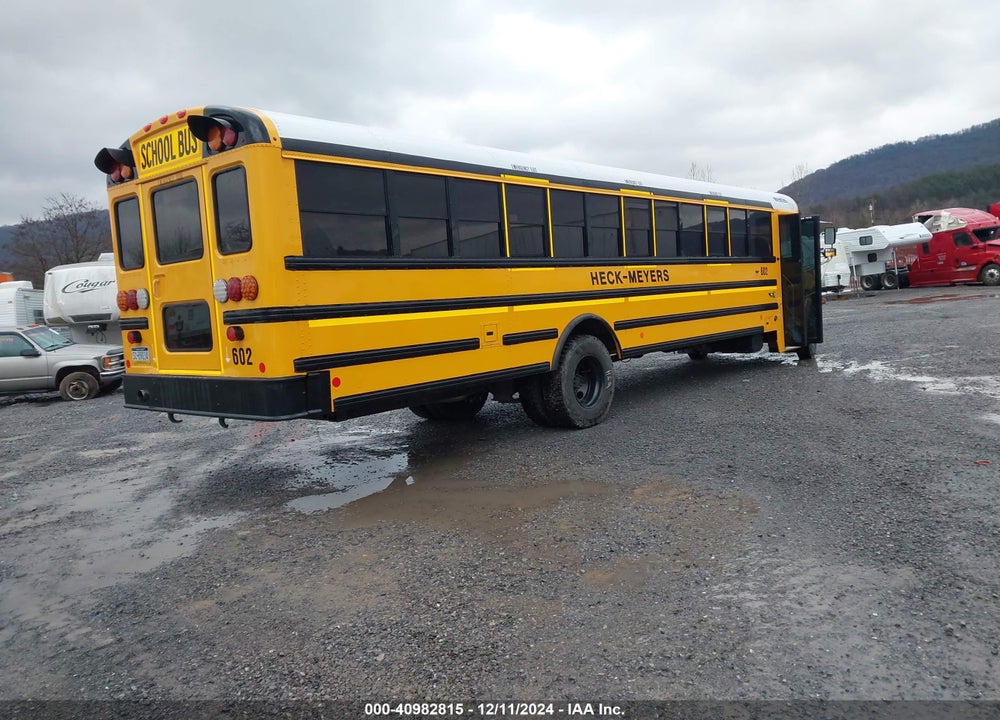 2025 IC CORPORATION 3000 CE VIN: 4DRGVC8NXSB489396