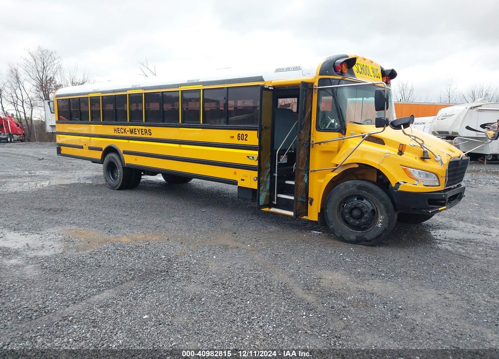 2025 IC CORPORATION 3000 CE VIN: 4DRGVC8NXSB489396