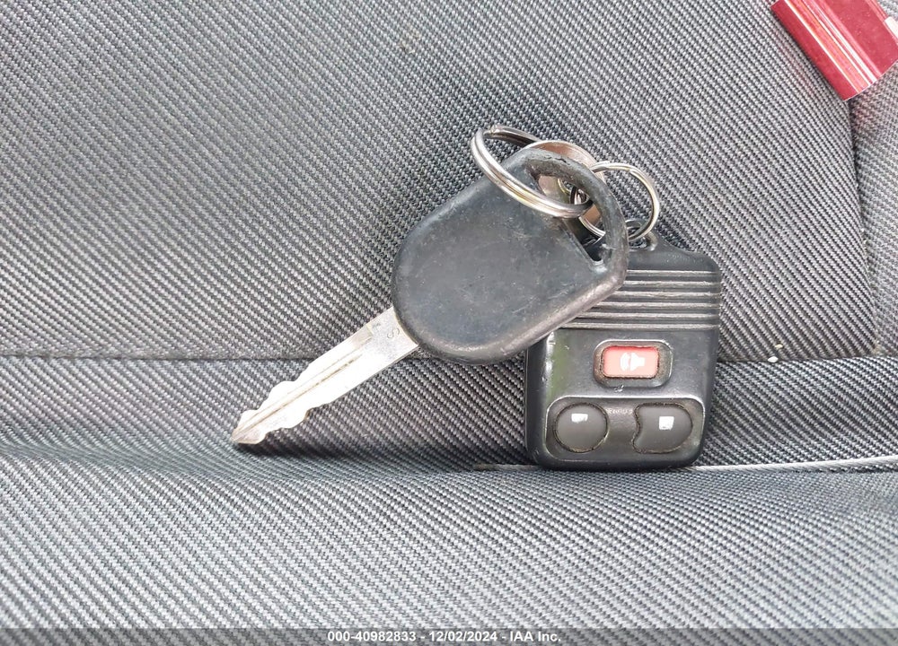 2002 FORD EXPLORER SPORT TRAC VIN: 1FMZU77E22UD14732