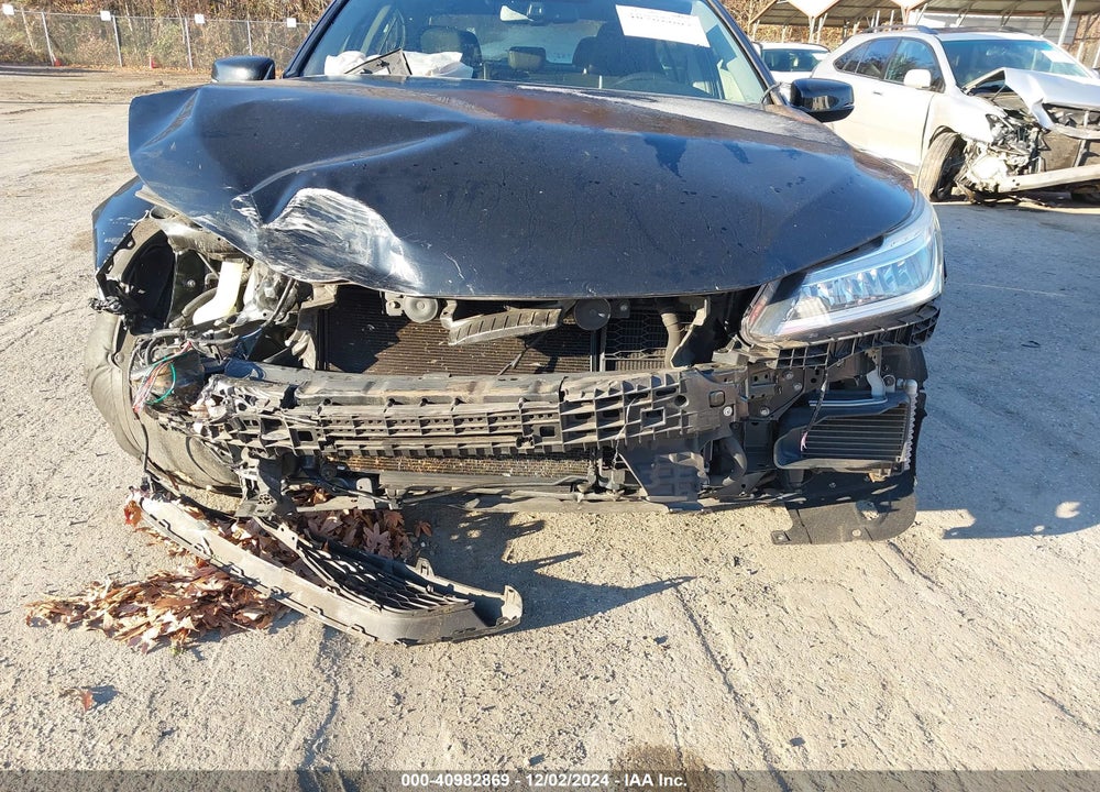 2017 HONDA ACCORD HYBRID VIN: JHMCR6F77HC011029