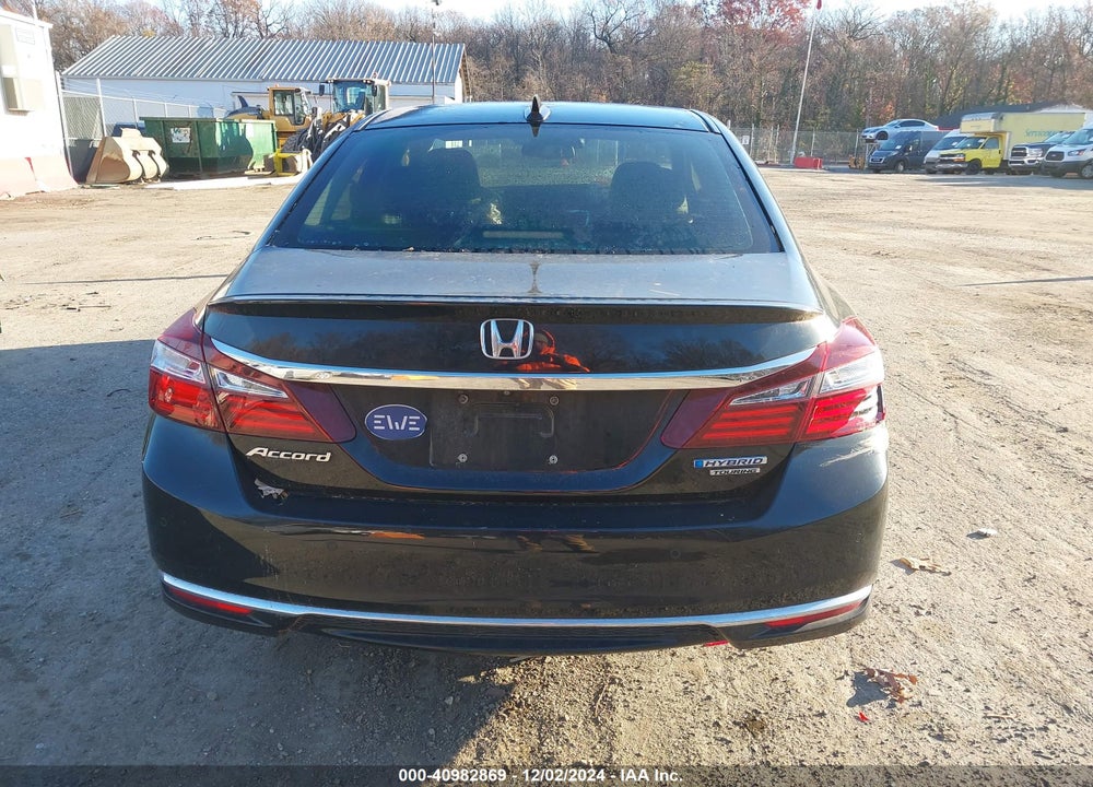 2017 HONDA ACCORD HYBRID VIN: JHMCR6F77HC011029