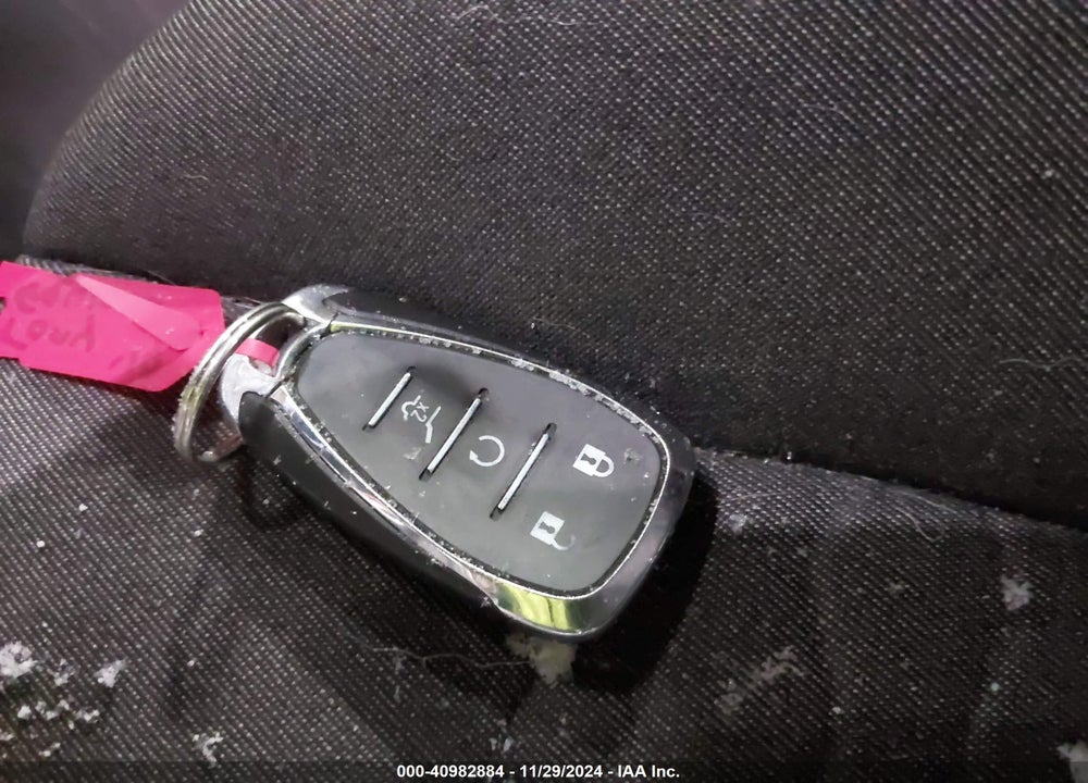 2019 CHEVROLET EQUINOX LT VIN: 2GNAXTEV8K6244454