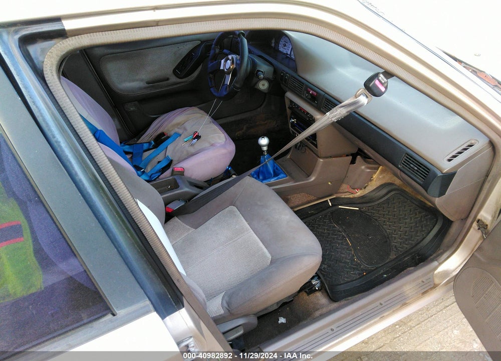 1994 MAZDA PROTEGE LX VIN: JM1BG2266R0812501