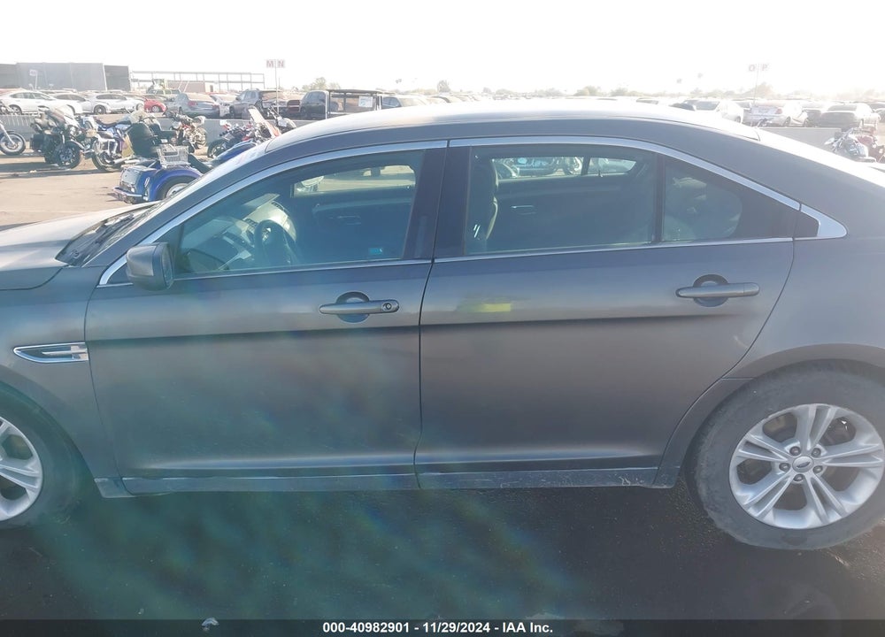 2016 FORD TAURUS SEL VIN: 1FAHP2E92GG131584