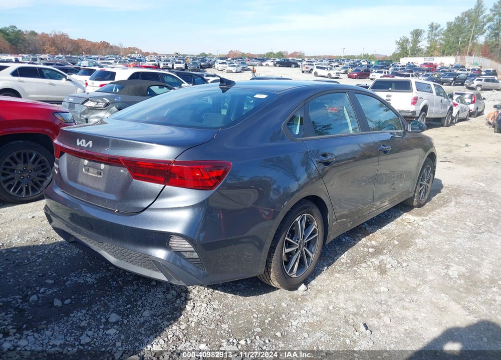 2022 KIA FORTE VIN: 3KPF24AD0NE448198