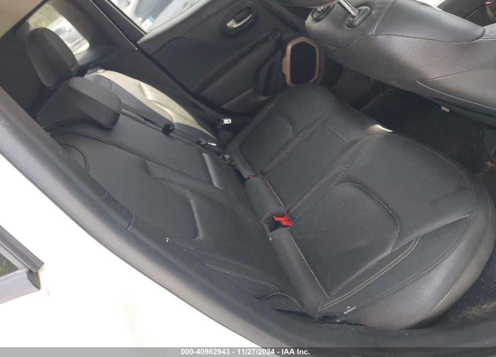 2016 JEEP RENEGADE LIMITED VIN: ZACCJBDT2GPC73021