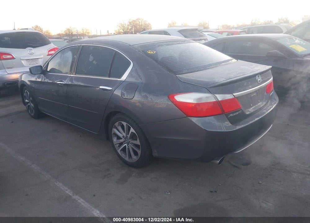 2015 HONDA ACCORD SPORT VIN: 1HGCR2E58FA011223