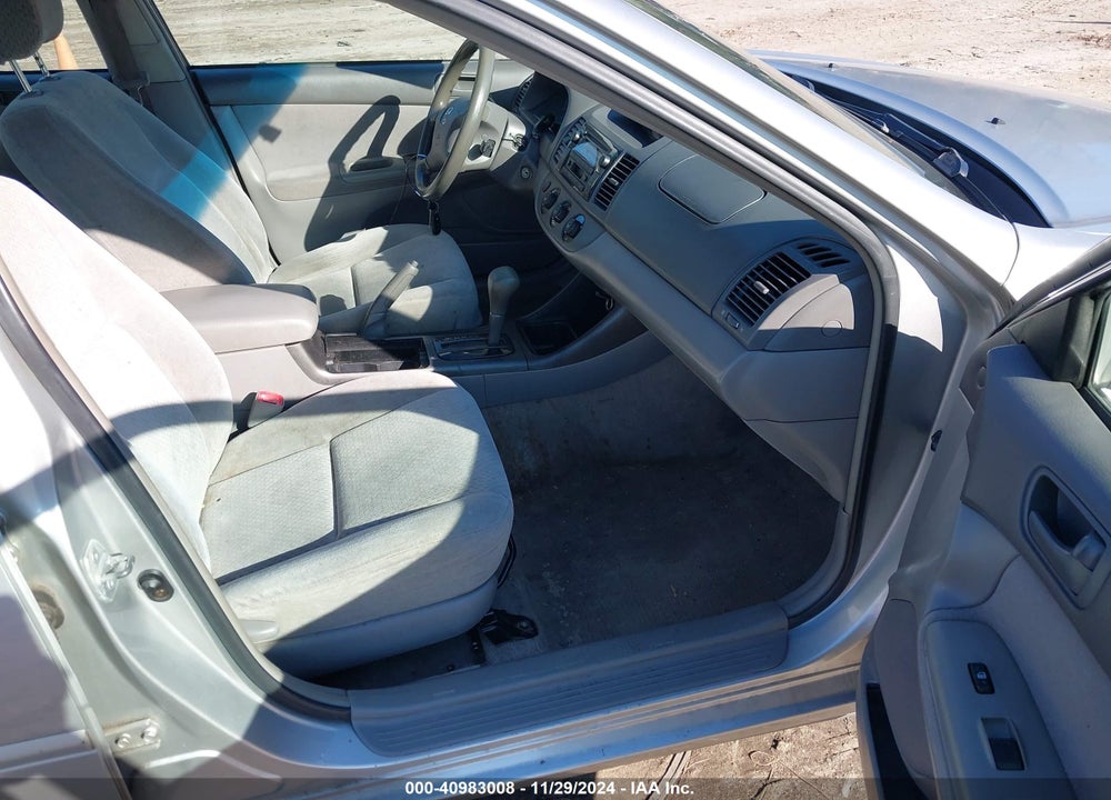 2004 TOYOTA CAMRY LE VIN: 4T1BE32K04U333612