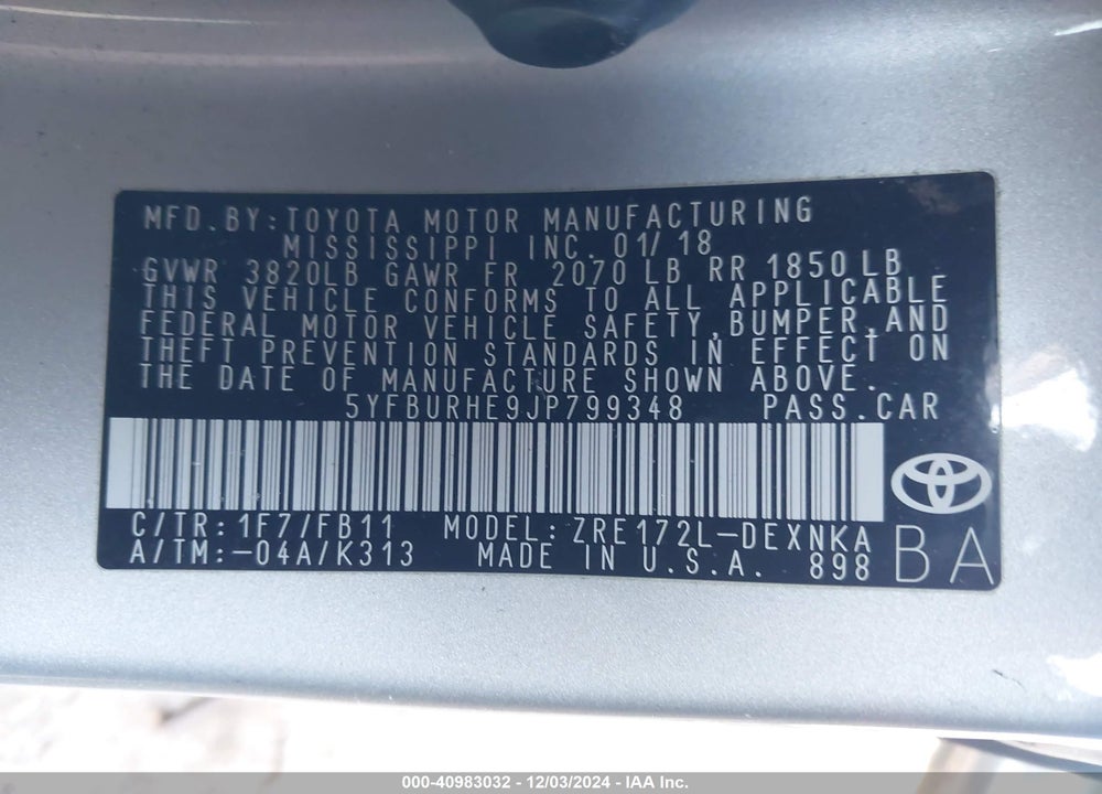 2018 TOYOTA COROLLA LE VIN: 5YFBURHE9JP799348