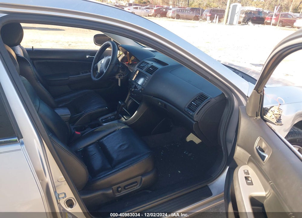 2005 HONDA ACCORD 3.0 EX VIN: 1HGCM66895A062386