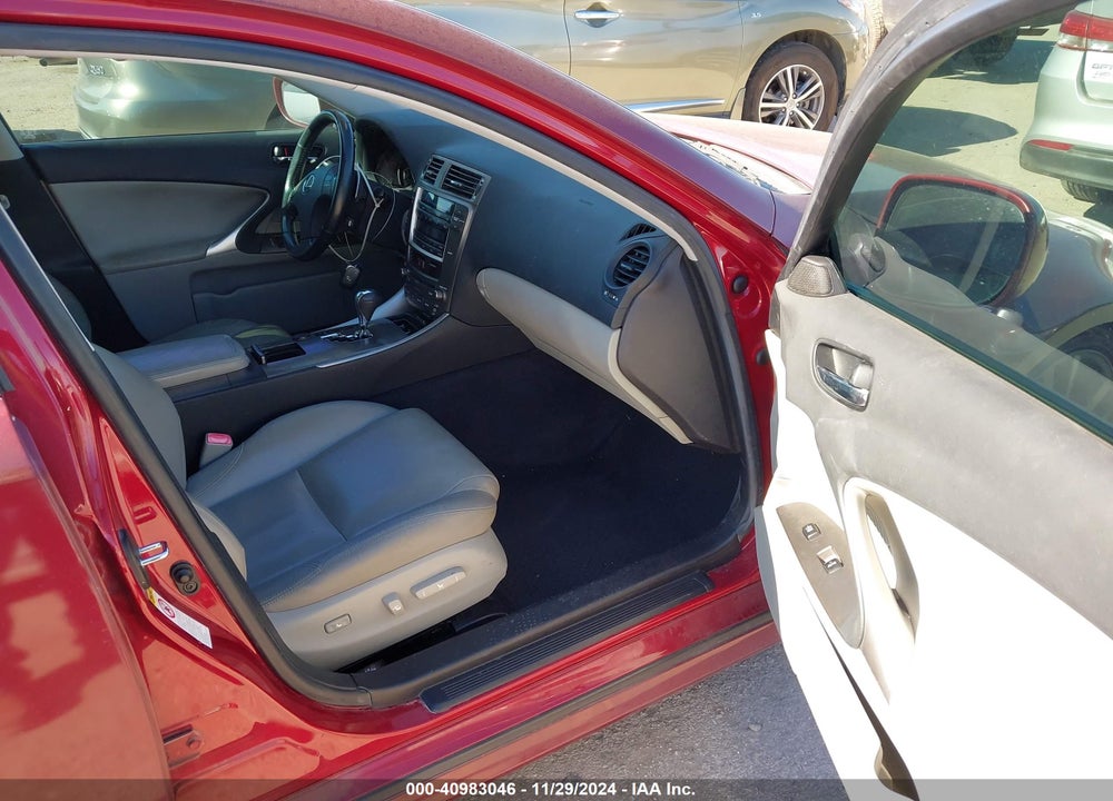 2008 LEXUS IS 250 VIN: JTHBK262882059383