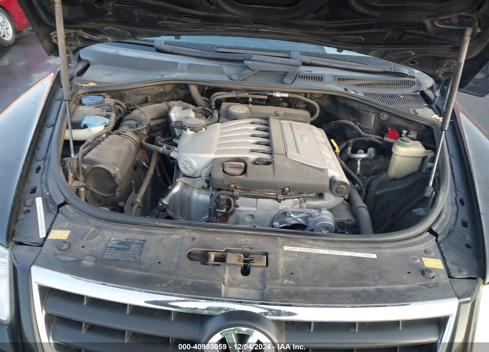 2006 VOLKSWAGEN TOUAREG VIN: WVGZG77L76D007410