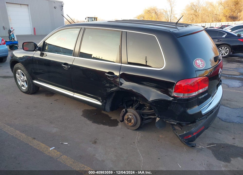 2006 VOLKSWAGEN TOUAREG VIN: WVGZG77L76D007410
