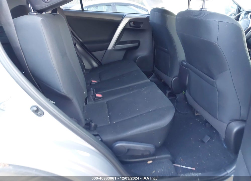 2018 TOYOTA RAV4 LE VIN: 2T3ZFREV2JW461681