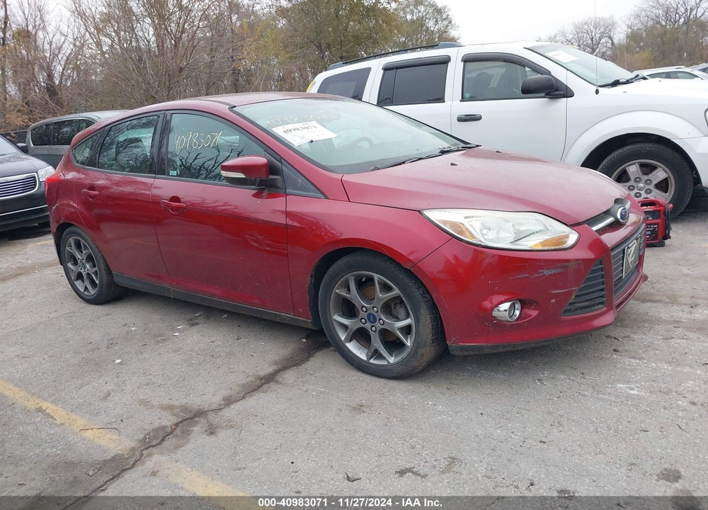 2014 FORD FOCUS SE VIN: 1FADP3K2XEL300525
