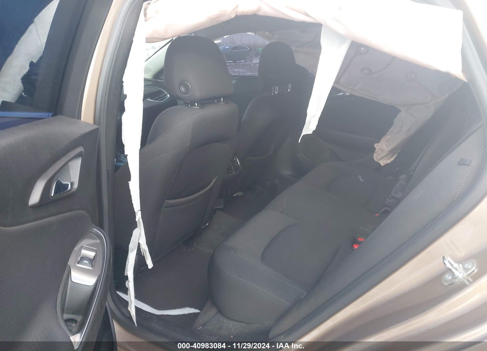 2018 CHEVROLET MALIBU VIN: 1G1ZD5ST4JF278133