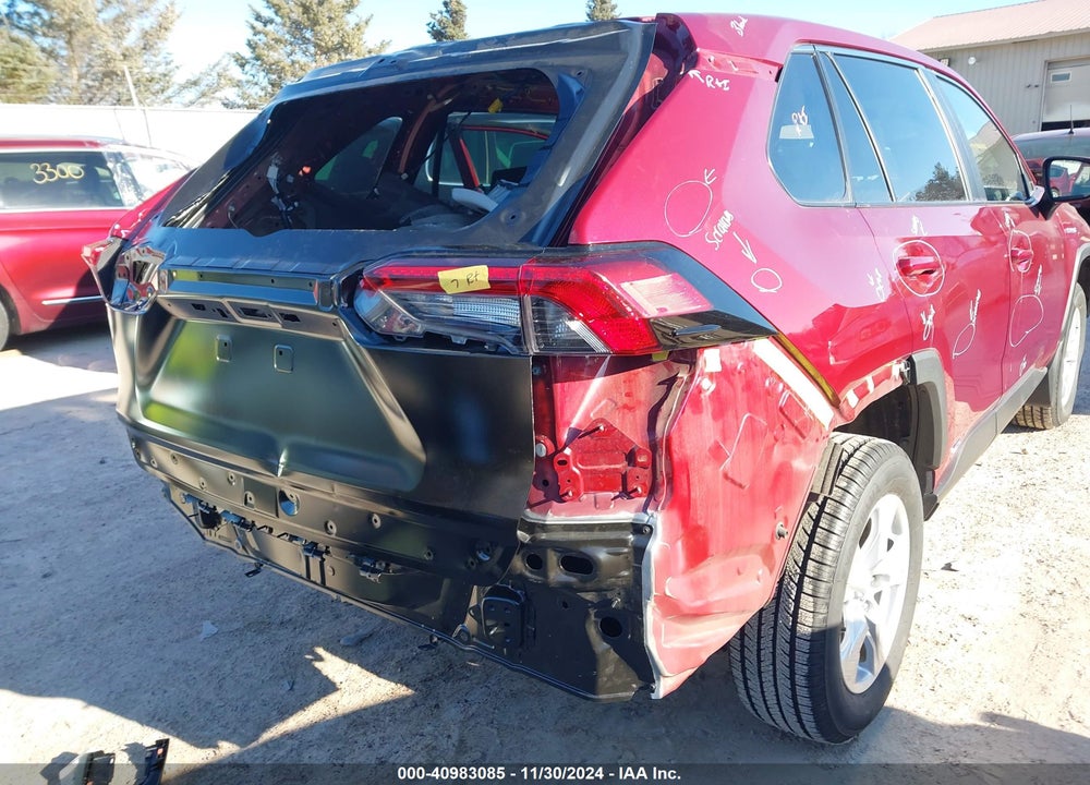 2021 TOYOTA RAV4 HYBRID XLE VIN: 2T3R6RFV0MW005875