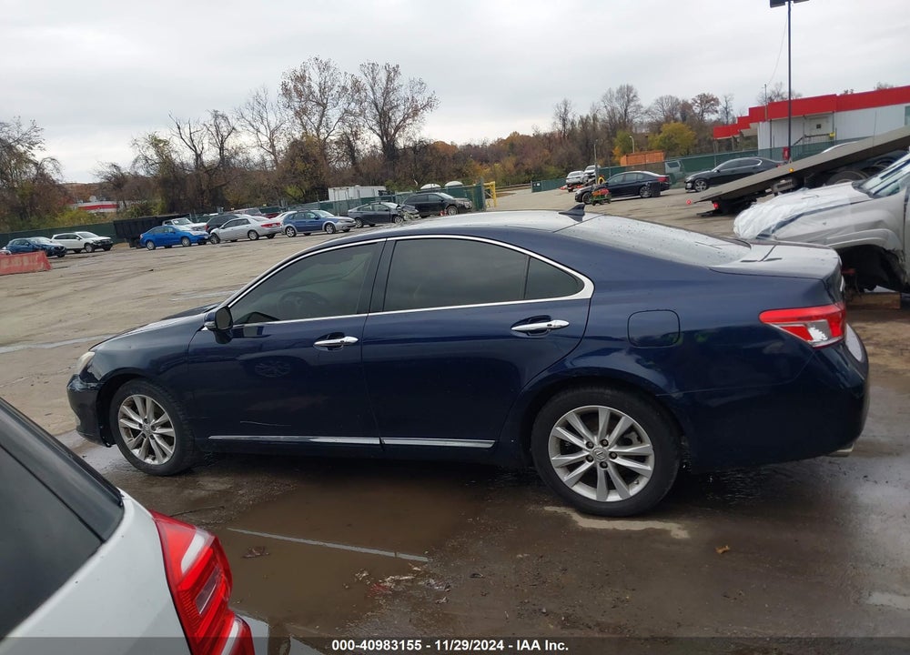 2011 LEXUS ES 350 VIN: JTHBK1EG3B2462539