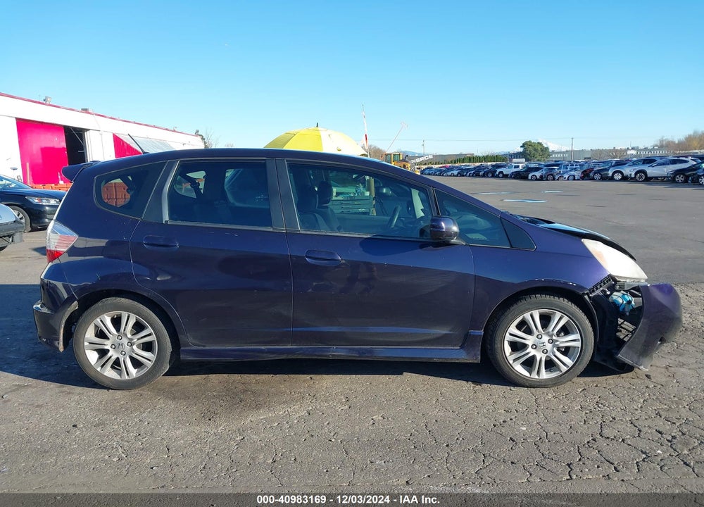 2010 HONDA FIT SPORT VIN: JHMGE8H47AC023215
