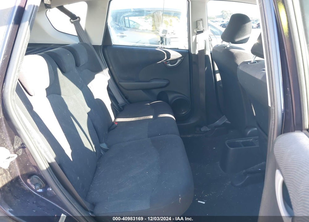 2010 HONDA FIT SPORT VIN: JHMGE8H47AC023215