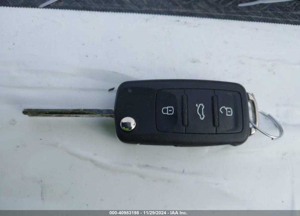 2017 VOLKSWAGEN JETTA 1.4T S VIN: 3VW167AJ9HM333306