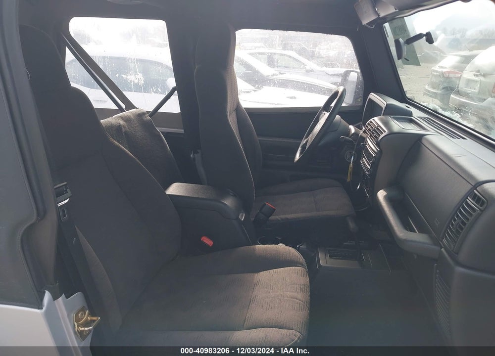 2005 JEEP WRANGLER X VIN: 1J4FA39S95P365881