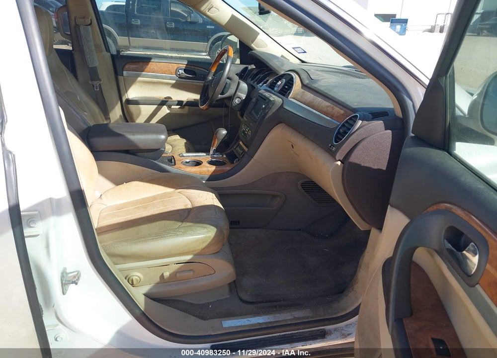 2010 BUICK ENCLAVE 2XL VIN: 5GALRCED7AJ215372