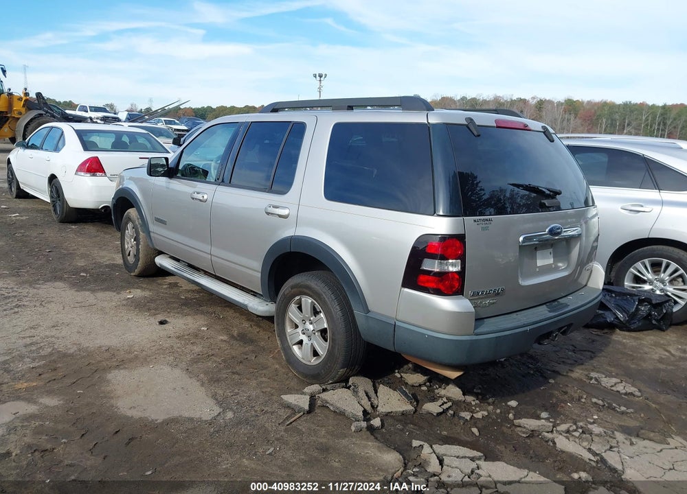 2007 FORD EXPLORER XLT VIN: 1FMEU73E17UB19054