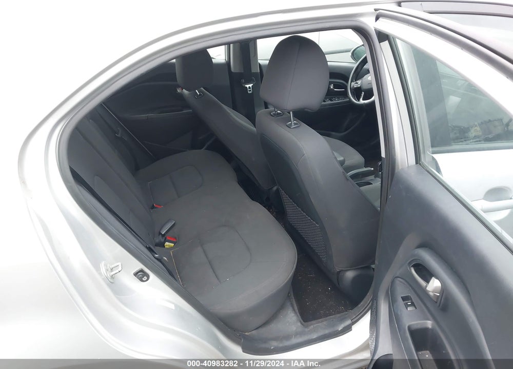 2012 KIA RIO5 EX VIN: KNADN5A31C6033127