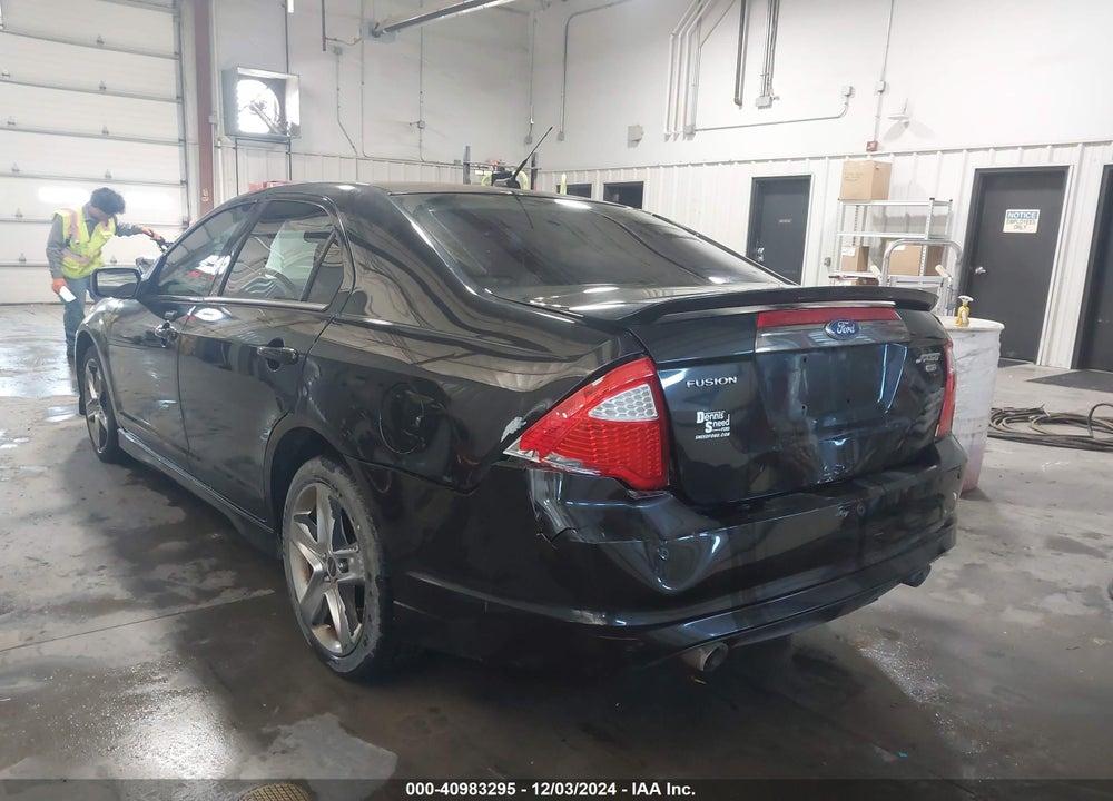2011 FORD FUSION SPORT VIN: 3FAHP0DC3BR160224