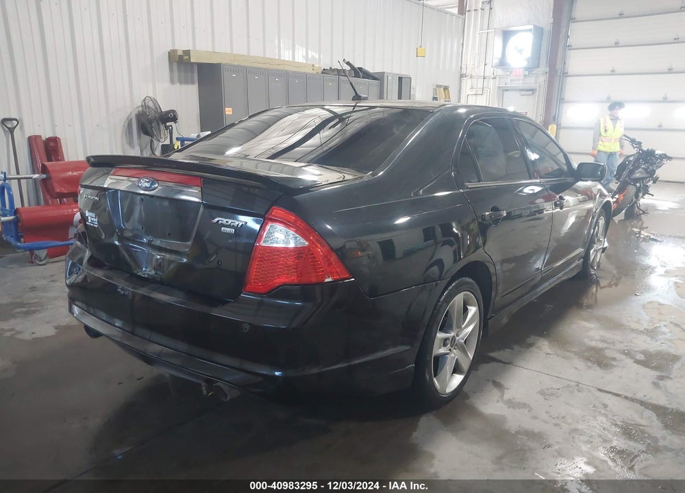 2011 FORD FUSION SPORT VIN: 3FAHP0DC3BR160224