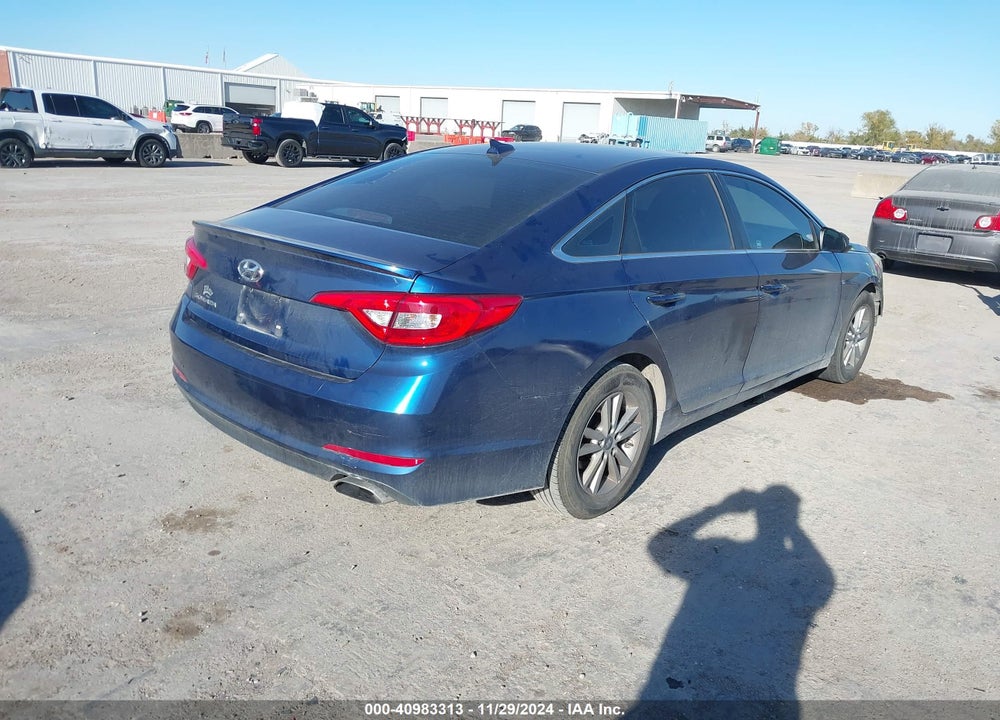 2016 HYUNDAI SONATA SE VIN: 5NPE24AF3GH328598