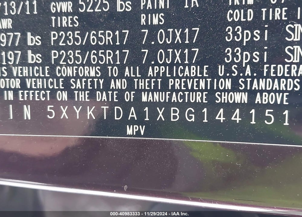 2011 KIA SORENTO LX VIN: 5XYKTDA1XBG144151