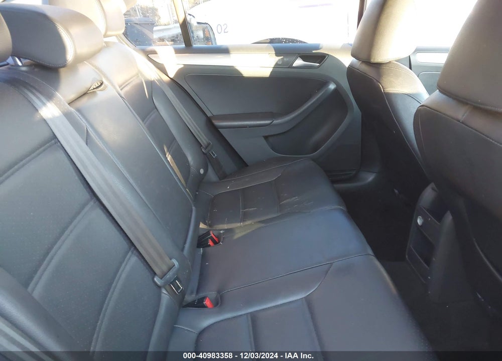 2018 VOLKSWAGEN JETTA 1.4T SE/1.4T WOLFSBURG EDITION VIN: 3VWDB7AJ8JM244390