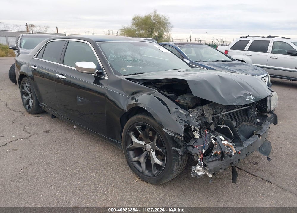 2012 CHRYSLER 300 S V6 VIN: 2C3CCABG2CH213735
