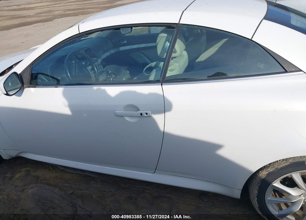 2011 INFINITI G37 VIN: JN1CV6FE5BM950678