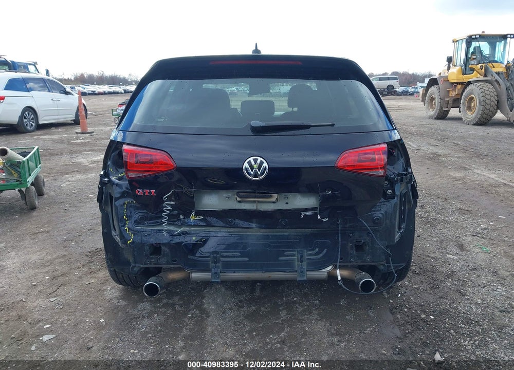 2017 VOLKSWAGEN GOLF GTI SPORT 4-DOOR VIN: 3VW447AU4HM002405