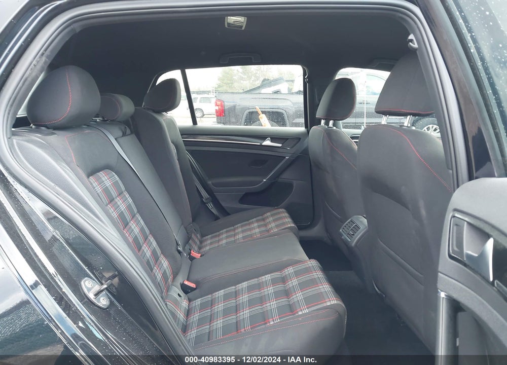 2017 VOLKSWAGEN GOLF GTI SPORT 4-DOOR VIN: 3VW447AU4HM002405