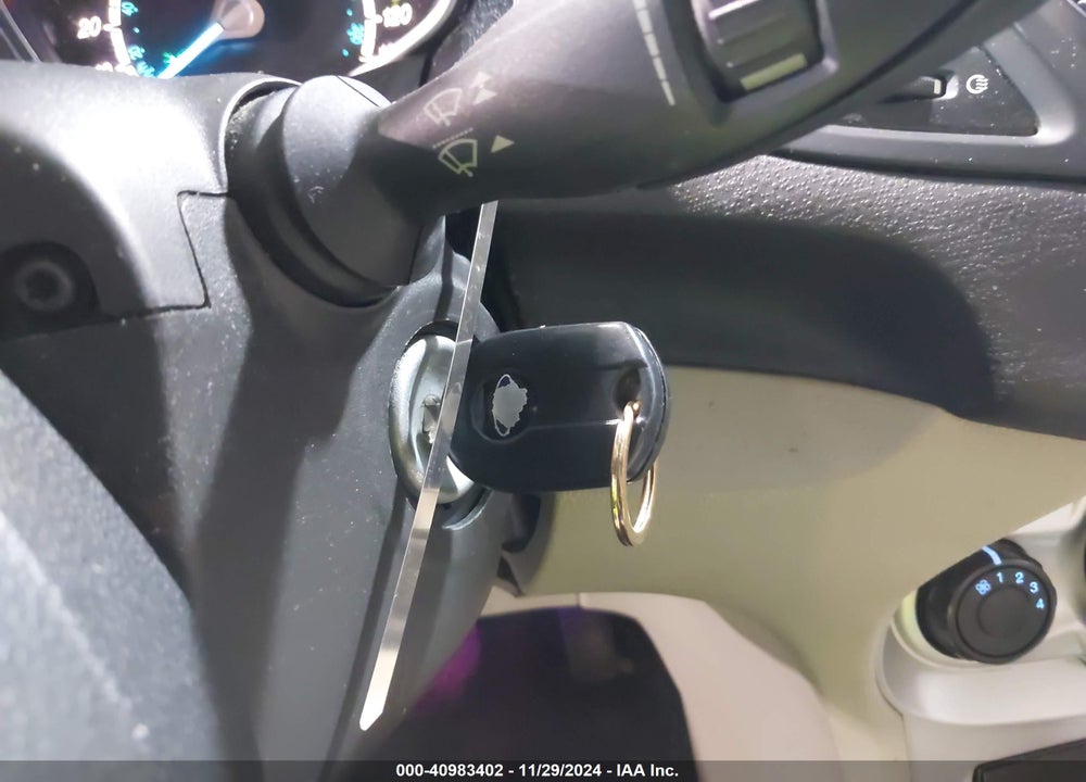 2015 FORD FIESTA SE VIN: 3FADP4EJXFM145421