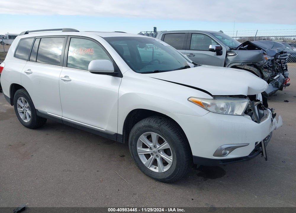 2011 TOYOTA HIGHLANDER SE V6 VIN: 5TDBK3EH0BS062162
