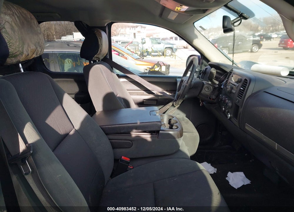 2009 GMC SIERRA 2500HD SLE VIN: 1GTHK59K79E133806