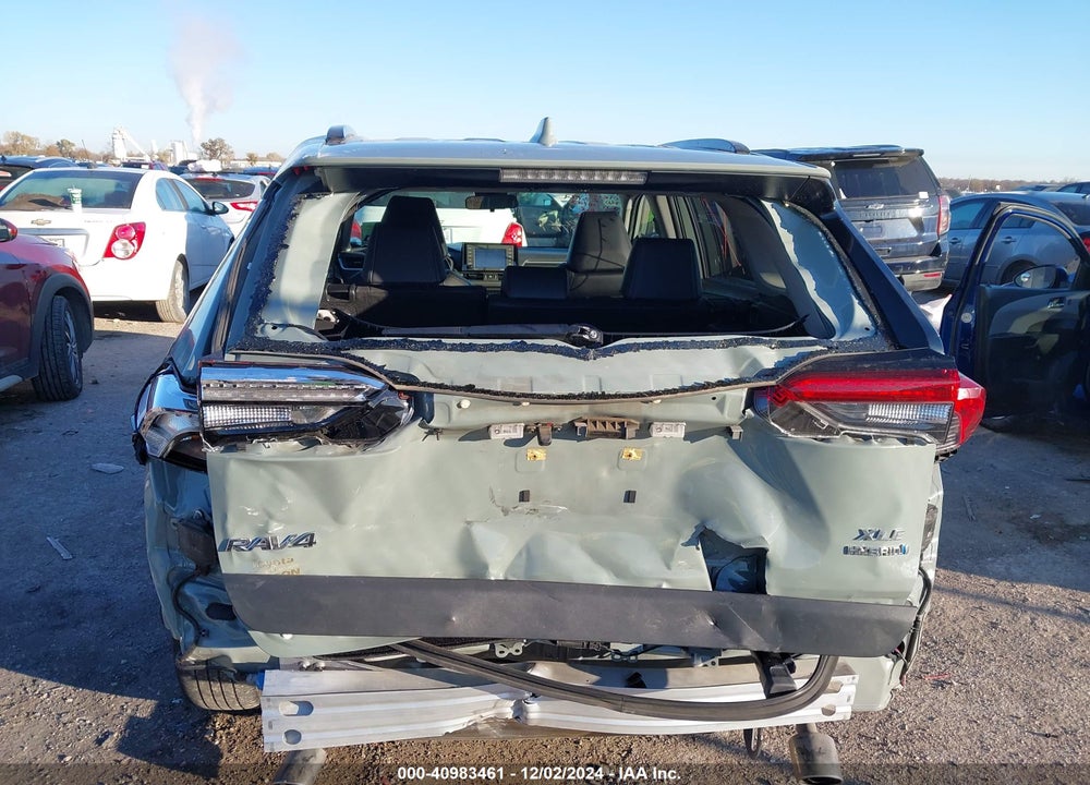 2022 TOYOTA RAV4 HYBRID VIN: JTMB6RFV8ND052197