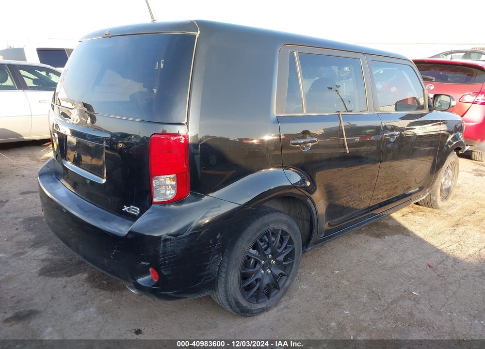 2011 SCION XB VIN: JTLZE4FE7B1118700