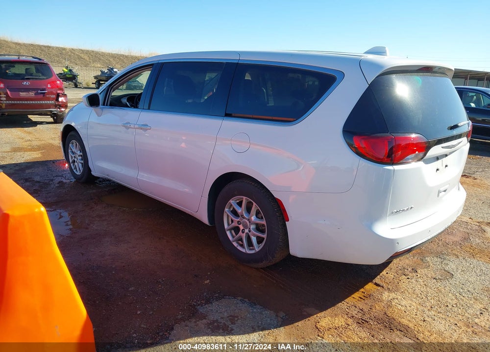 2020 CHRYSLER PACIFICA TOURING VIN: 2C4RC1FGXLR176122