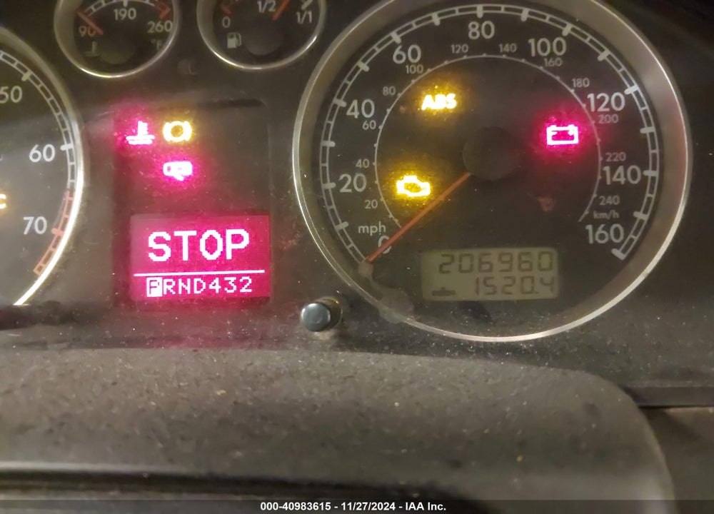 2002 VOLKSWAGEN PASSAT GLS VIN: WVWPD63B62P241820
