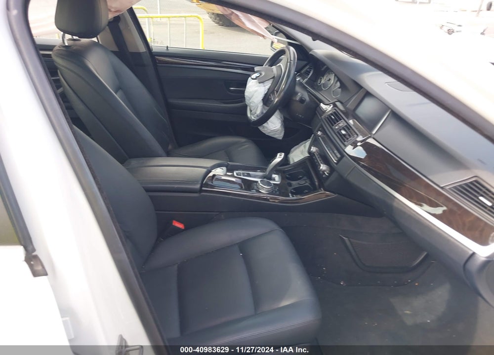 2015 BMW 528I VIN: WBA5A5C54FD517730