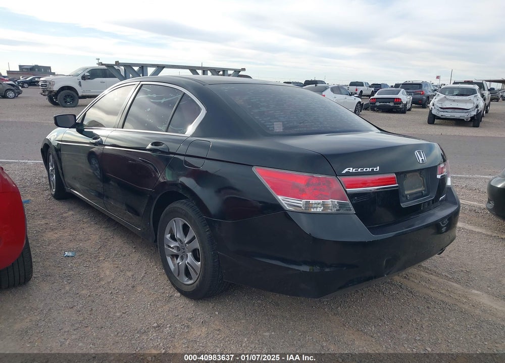 2011 HONDA ACCORD 2.4 SE VIN: 1HGCP2F61BA026895