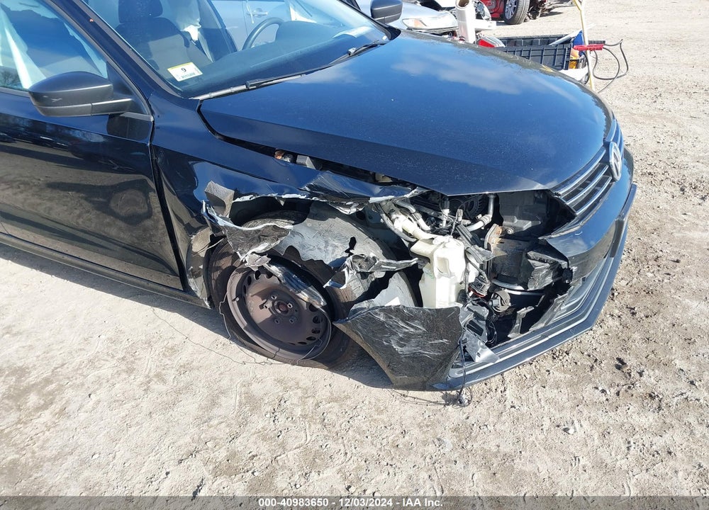 2015 VOLKSWAGEN JETTA 2.0L S VIN: 3VW2K7AJ4FM339379
