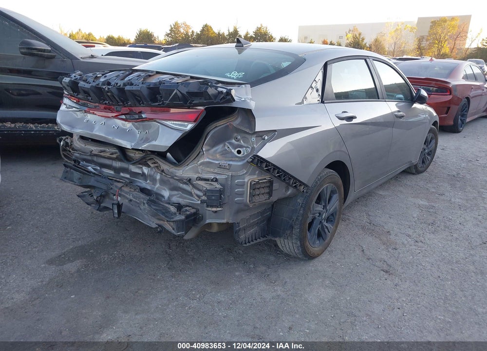2023 HYUNDAI ELANTRA SEL VIN: KMHLM4AG7PU606088